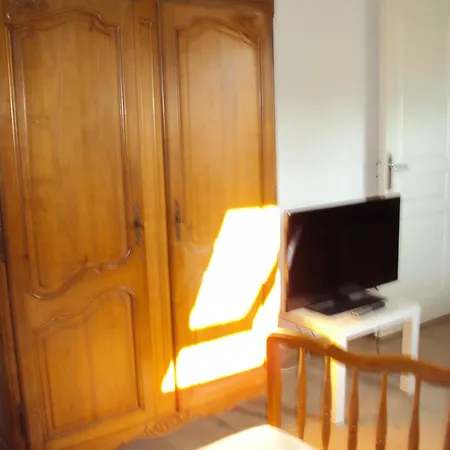 Coquette Lit Double Sdb Privative منزل للإقامة *